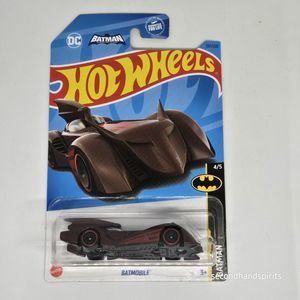 Hot Wheels BATMAN 4/5 Batmobile 137/250 Dark Red